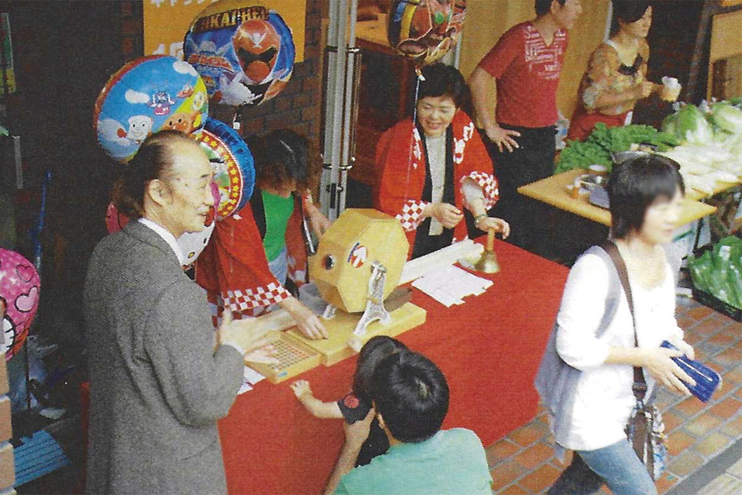 100円商店街②